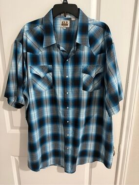 Men’s 3XLT Ely Cattleman Men's Blue and Black Plaid Short-Sleeve Western Shirt
